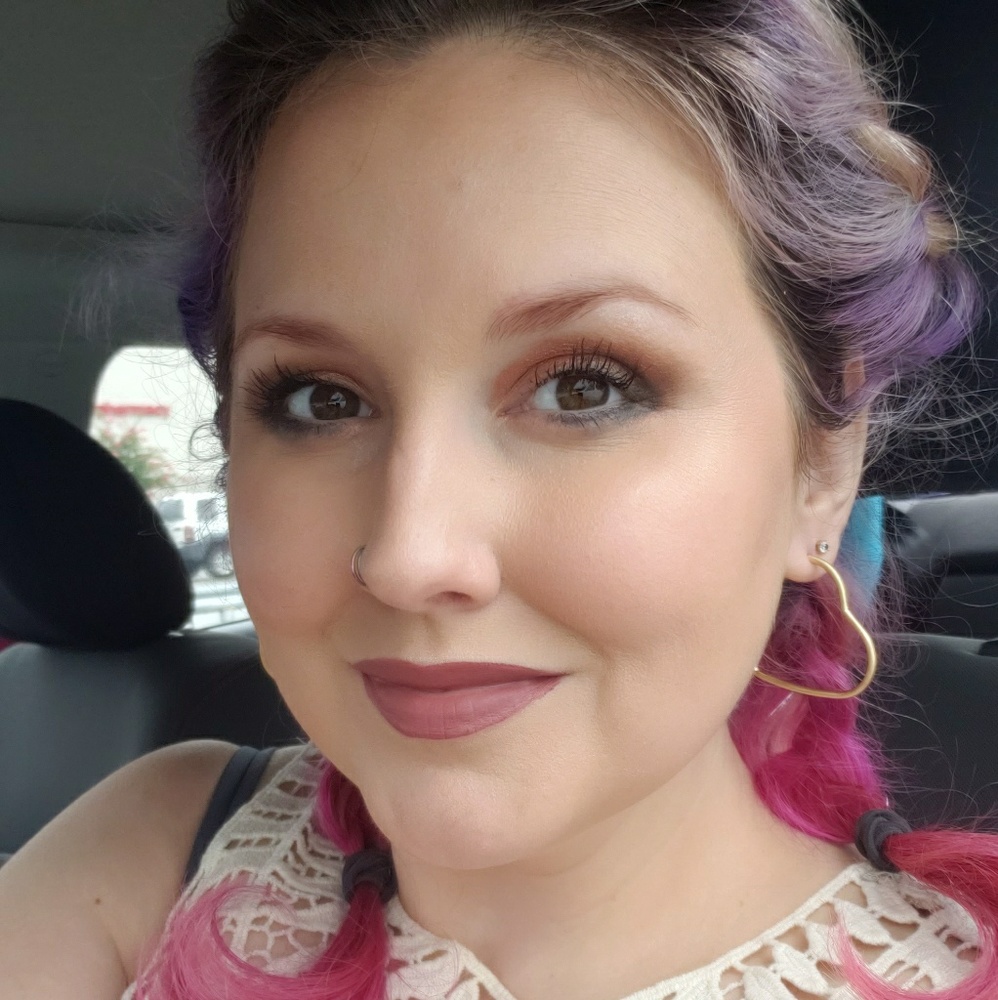 Meet your Posher, Rebecca